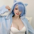 Эротичные косплейные девушки