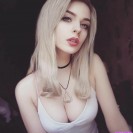 Яркие анимешные девицы